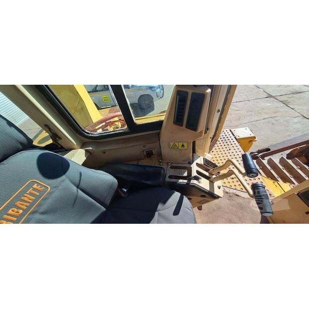 2014 كاتربيلر D9R-42516624