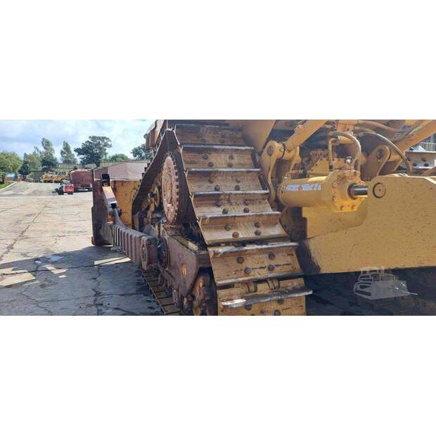 2014 كاتربيلر D9R-42516637