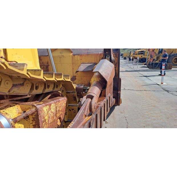 2014 كاتربيلر D9R-42516638