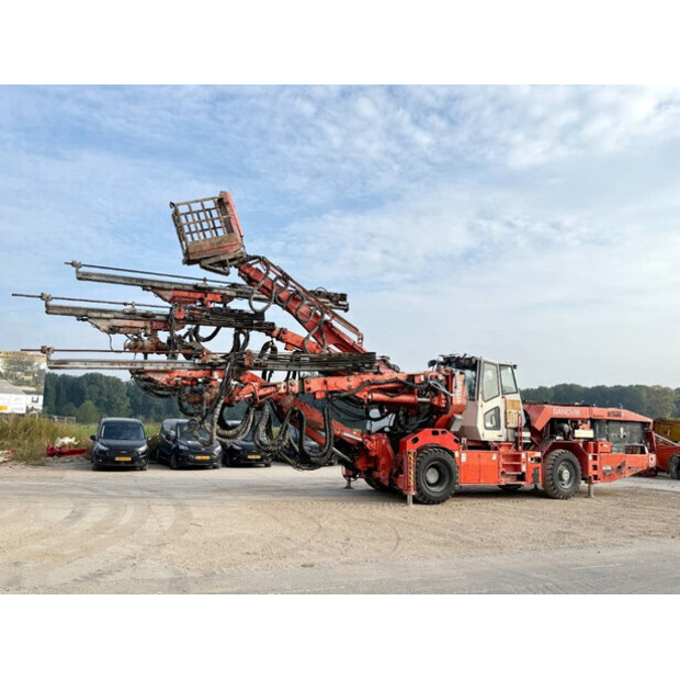 2008 ساندفيك DT1130-SC-42516915