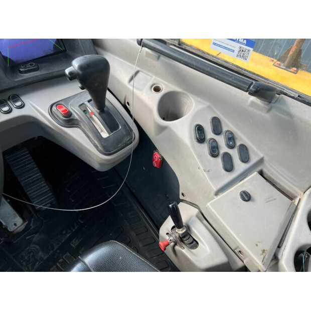 2012 Komatsu HM400-3-42521008