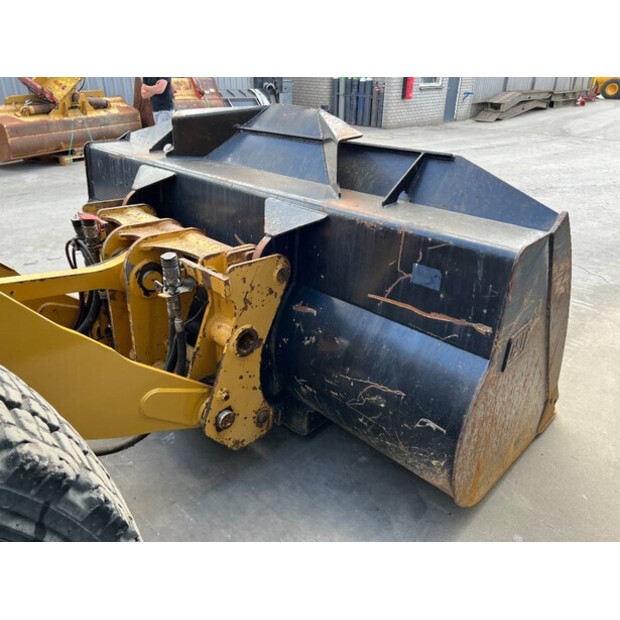 2012 Caterpillar 930K-42521614