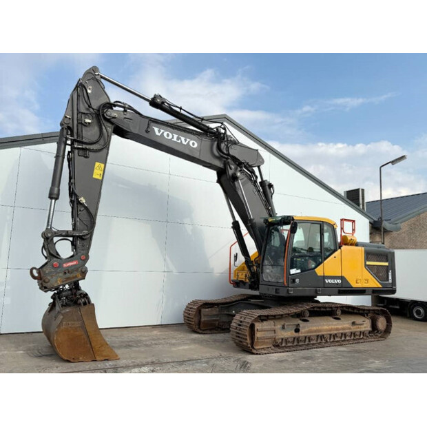 2017 فولفو EC300ENL-42522315