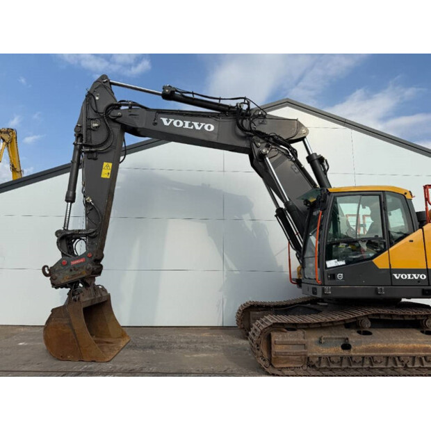 2017 فولفو EC300ENL-42522325
