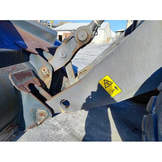 2022 Volvo L180H-42529247