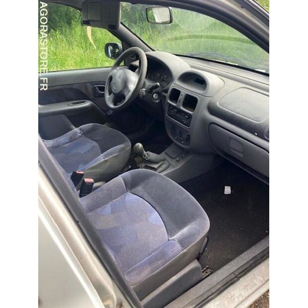 1998 رينو Clio-42536233