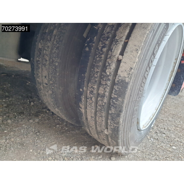 1996 بروشيس OTHERS-42537346