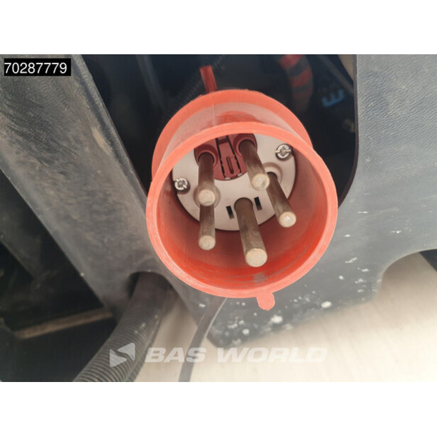 2020 كرون SD-42537417