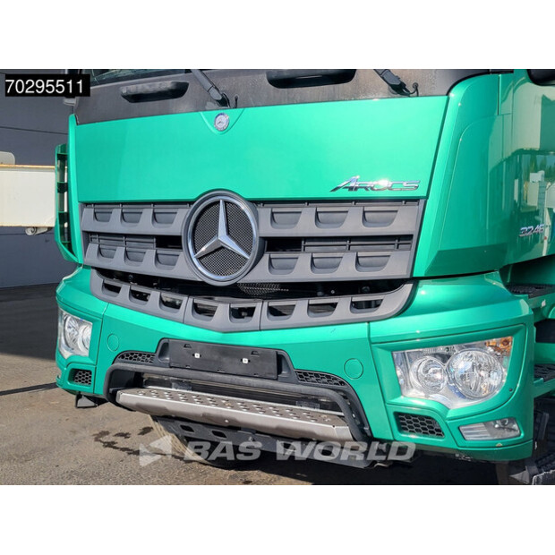 2018 Mercedes-Benz Arocs 3246-42537535