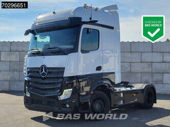 صورة ل رؤوس شاحنات 2021 مرسيدس بنز Actros 1848