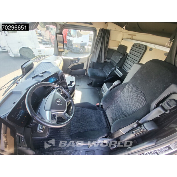 2021 Mercedes-Benz Actros 1848-42538066