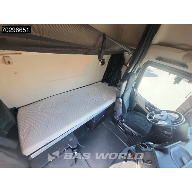 2021 Mercedes-Benz Actros 1848-42538081
