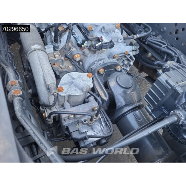2021 Mercedes-Benz Actros 1848-42538103