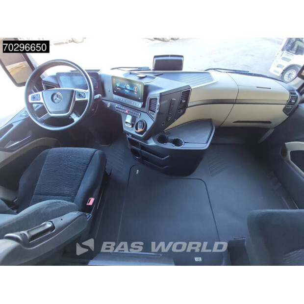 2021 Mercedes-Benz Actros 1848-42538107