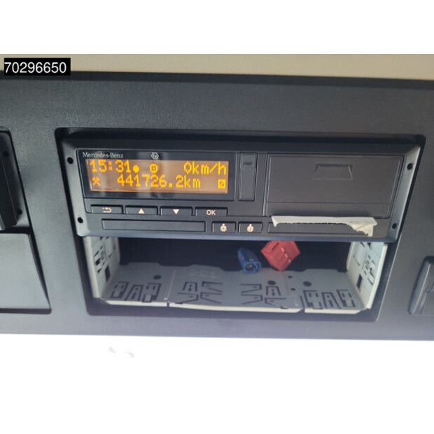 2021 Mercedes-Benz Actros 1848-42538121