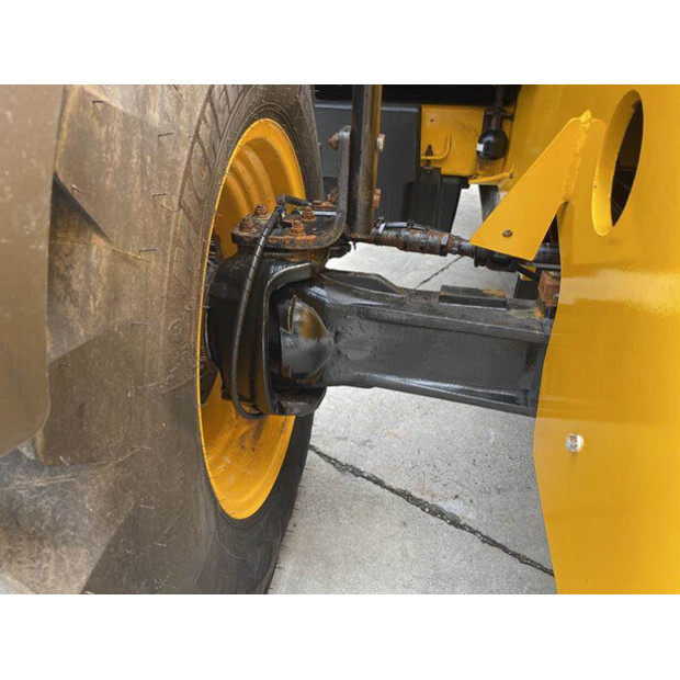 2018 JCB 531-70-42538432