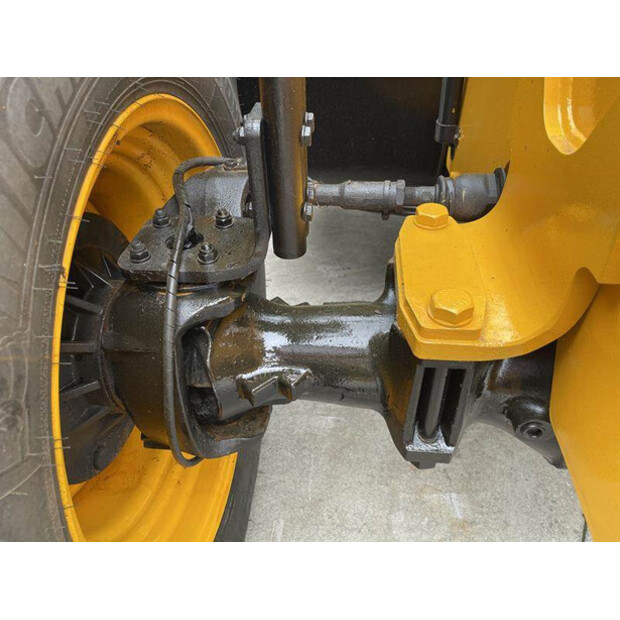 2018 JCB 531-70-42538446