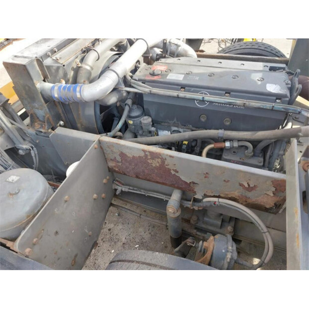 2011 تربيرغ YT182-42538611