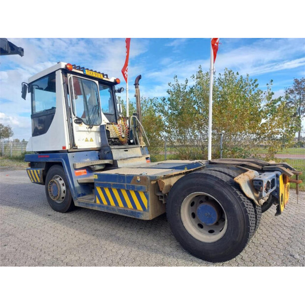 2011 تربيرغ RT283-42538619