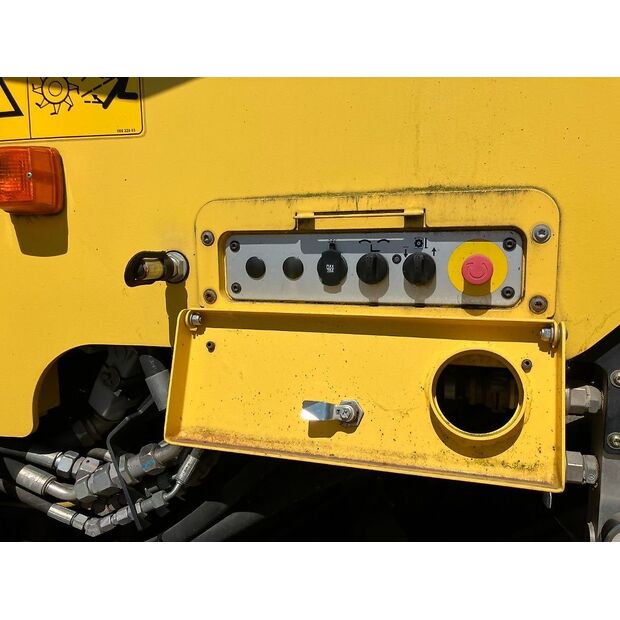 BOMAG BM2200/75-42539083