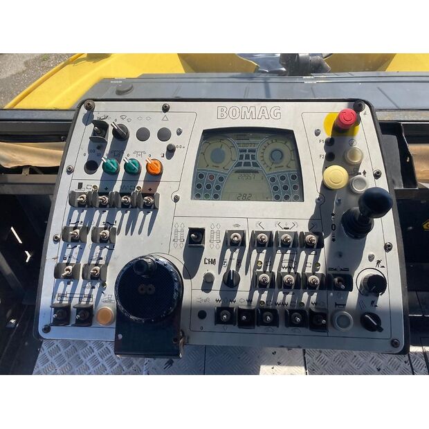 BOMAG BF 700C-2-42539195