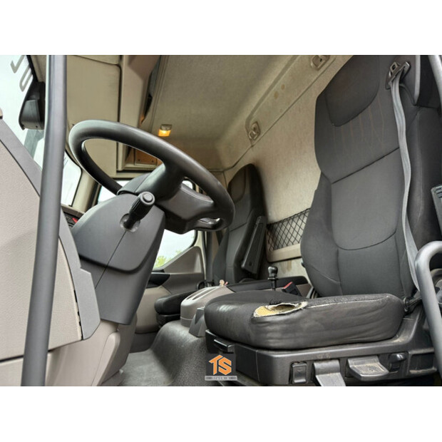 2019 DAF FA LF 230-42540037