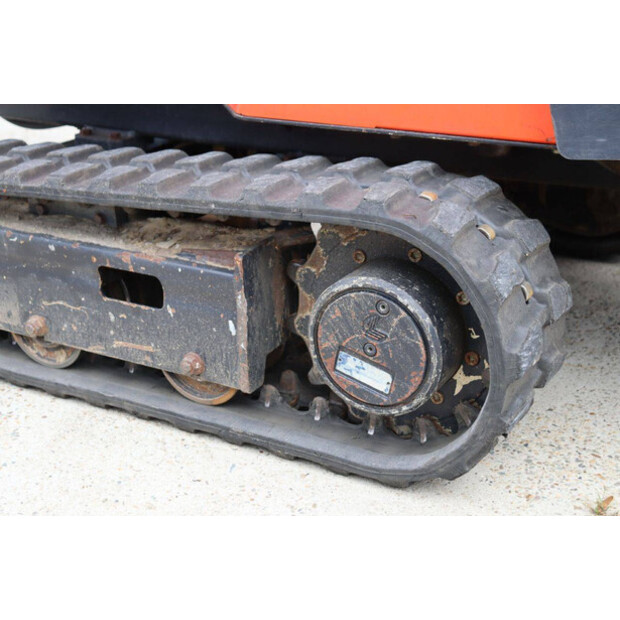 2017 KUBOTA KC70-42540148