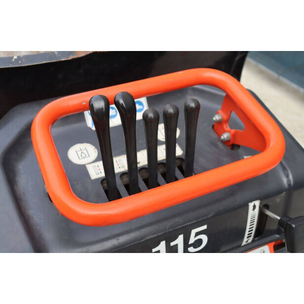 2017 KUBOTA KC70-42540151