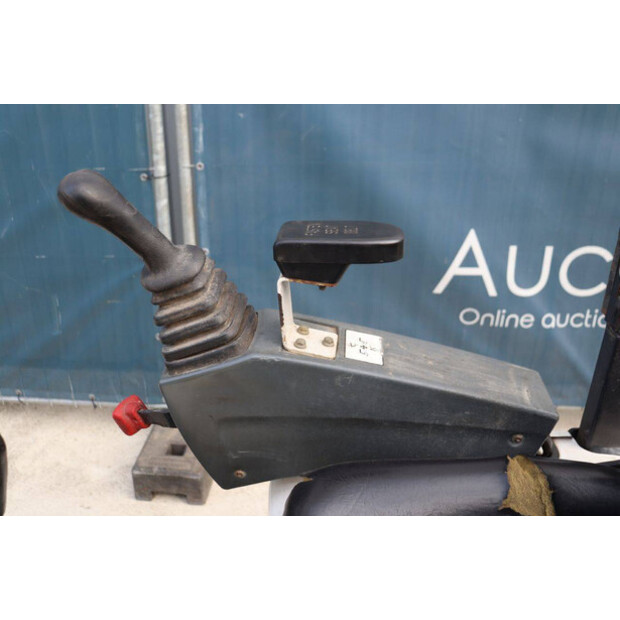 2011 BOBCAT E10-42540201