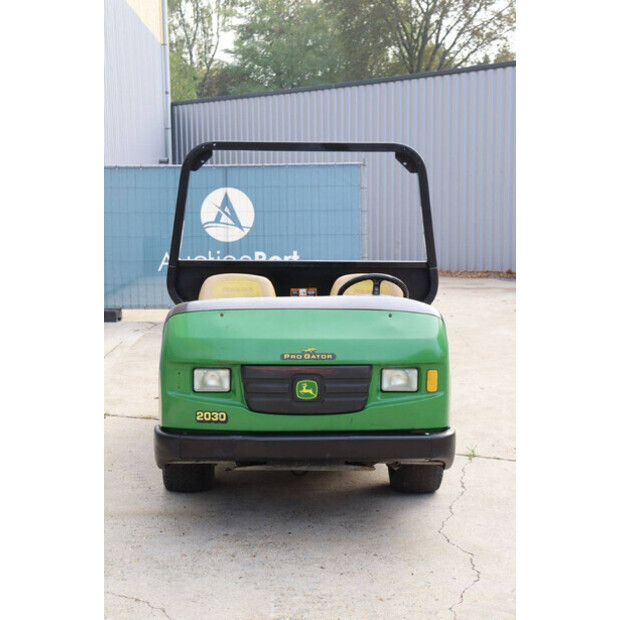 2001 JOHN DEERE 2030A-42540239