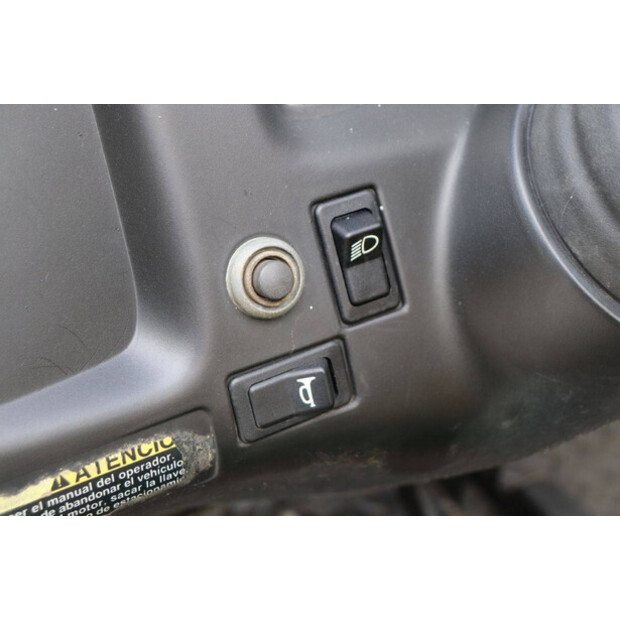 2001 JOHN DEERE 2030A-42540260