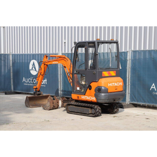 2000 Hitachi EX15-42540415