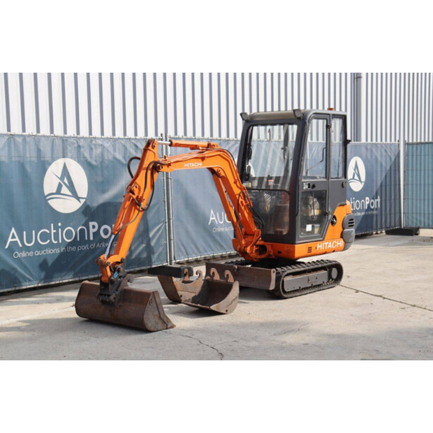 2000 Hitachi EX15-42540420
