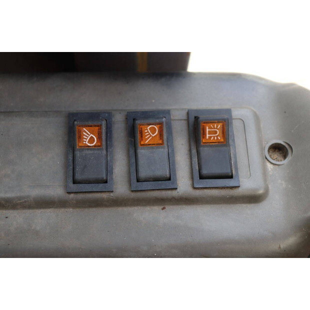 2000 Hitachi EX15-42540448