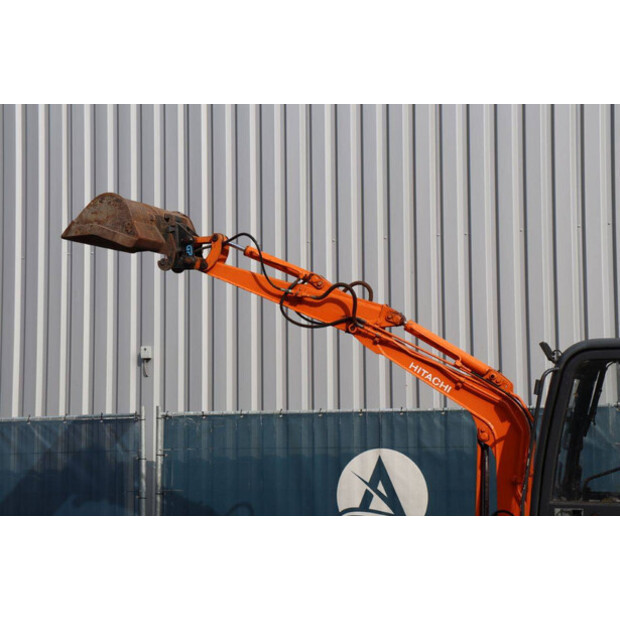 2000 Hitachi EX15-42540454