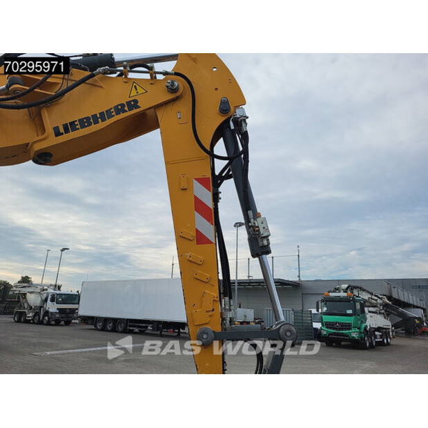 2014 ليبهير A918 Compact-42541480