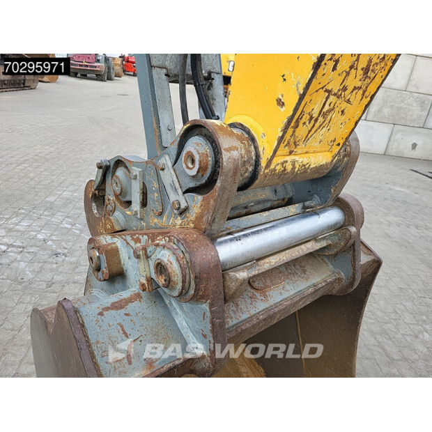 2014 ليبهير A918 Compact-42541481