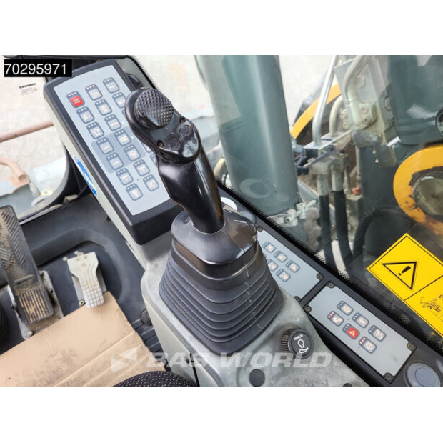2014 ليبهير A918 Compact-42541501