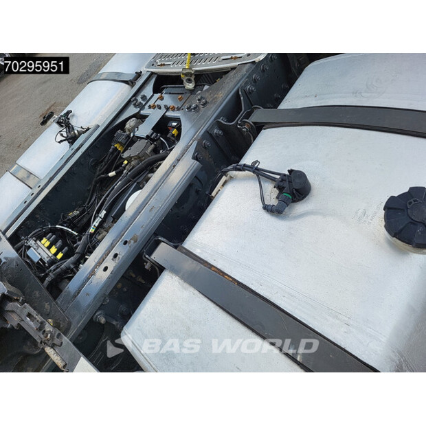 2018 داف XF 480-42541817