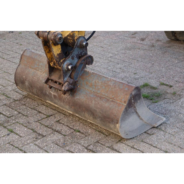 2012 Caterpillar 302.7D-42542340
