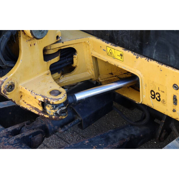 2012 Caterpillar 302.7D-42542348