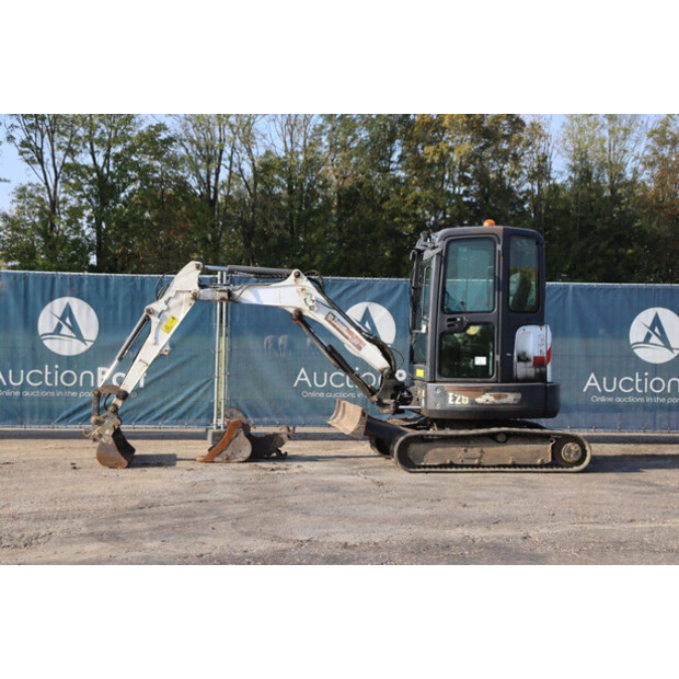 2013 BOBCAT E26-42542385