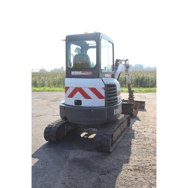 2013 BOBCAT E26-42542390