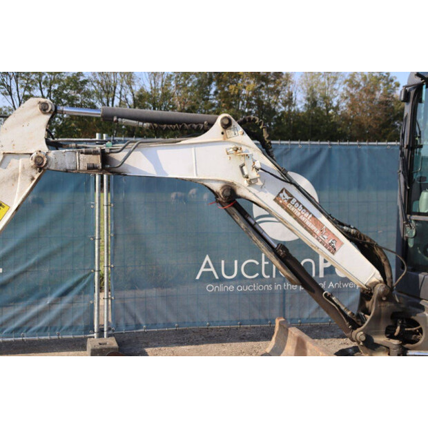 2013 BOBCAT E26-42542398