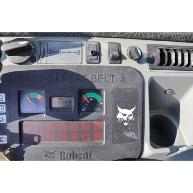 2013 BOBCAT E26-42542418