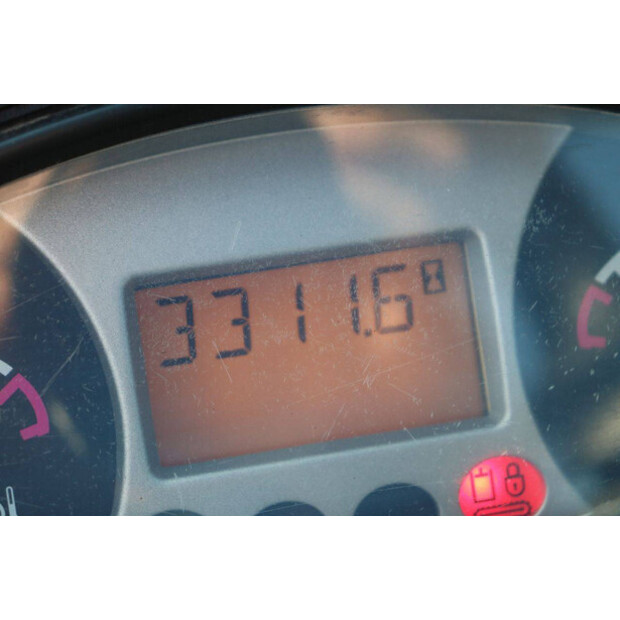 2015 بوبكات E26-42542505