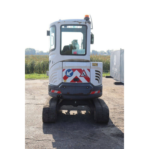 2014 دووسان DX30Z-42542530