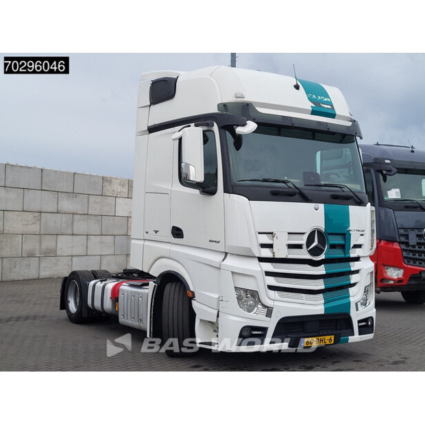 2016 مرسيدس بنز Actros 1842-42542566