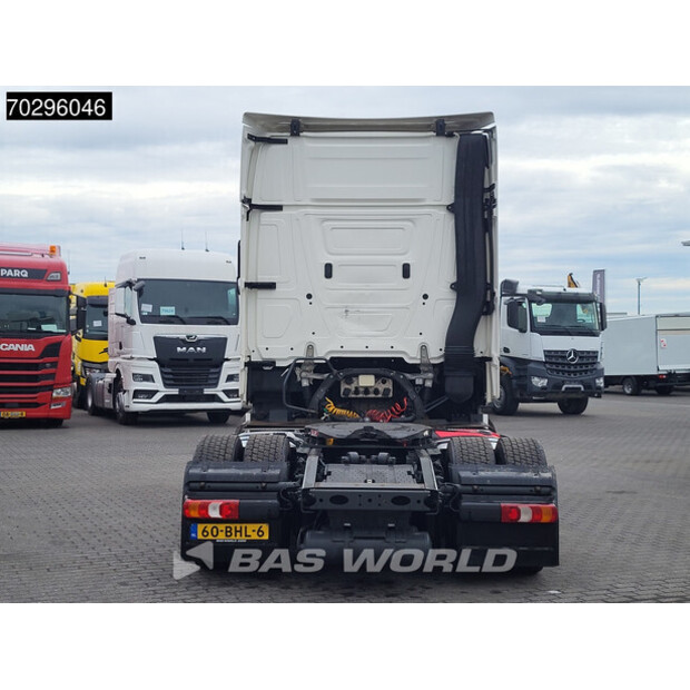 2016 مرسيدس بنز Actros 1842-42542572
