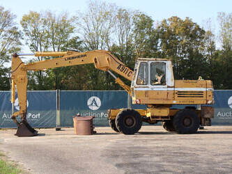Image de 1977 Liebherr A911C